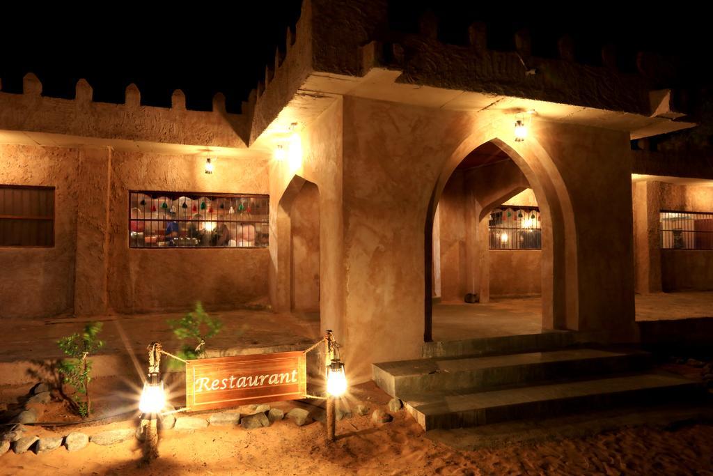 Arabian Oryx Camp Tente de luxe 3*