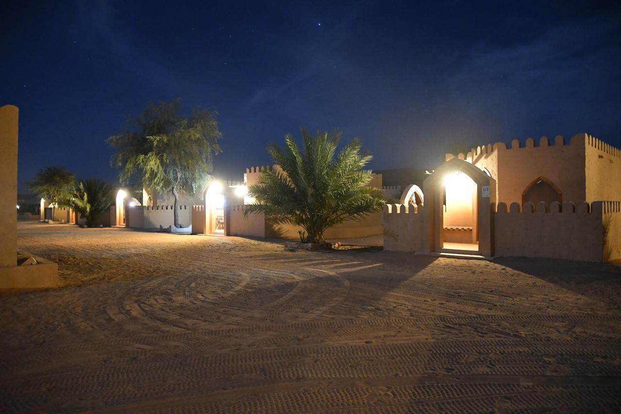 Arabian Oryx Camp Tente de luxe Shāhiq